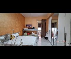 Zona Via Catania, ampio bivani in ottime - 7