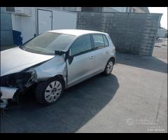 Volkswagen Golf 6 1.6 Benzina CHG Per Ricambi 2011