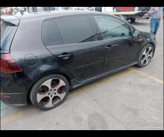 Volkswagen Golf 5 GTI 2.0 TFSI AXX Per Ricambi