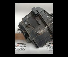 STAFFA SUPPORTO FARO ANTERIORE DESTRO 2009 PORSCHE