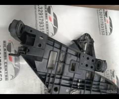 STAFFA SUPPORTO FARO ANTERIORE DESTRO 2009 PORSCHE - 22