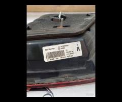 FARO FANALE LED STOP POSTERIORE DESTRO MERCEDES W2 - 16