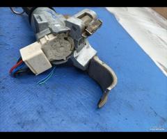 BLOCCHETTO ACCENSIONE CON CHIAVE TOYOTA YARIS \\ A - 13