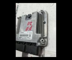 CENTRALINA MOTORE ECU BMW F10 520D 8517862-01 0305