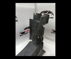 DEFLETTORE ARIA DEL RADIATORE JAGUAR XF  8X23-8102