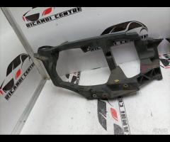 SUPPORTO FANALE ANTERIORE SX/DX MITSUBISHI COLT MN