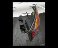 FARO FANALE STOP POSTERIORE ESTERNO DESTRA HONDA C - 9