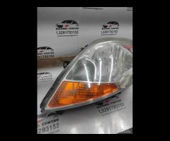 FARO FANALE ANTERIORE SINISTRA RENAULT TRAFIC 2006