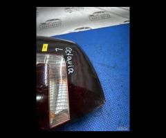 FARO FANALE POSTERIORE SINISTRO SKODA OCTAVIA II C - 8