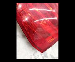 FARO FANALE STOP POSTERIORE INTERNO DESTRA AUDI A4 - 21
