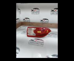 FARO FANALE STOP POSTERIORE INFERIORE PARAURTI DX