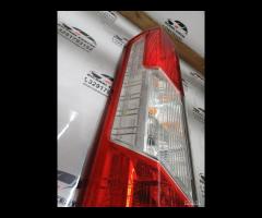 FARO FANALE POSTERIORE SINISTRO FORD TRANSIT Mk7 V - 13