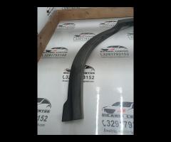 MODANATURA PASSARUOTA POSTERIORE SX LAND ROVER DIS - 7