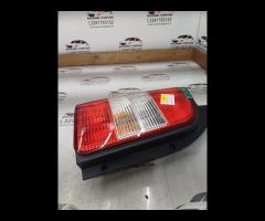 FARO FANALE STOP POSTER. SX 2013 VW TRANSPORTER T5 - 13