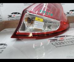 FANALE STOP POSTERIORE DX 2014 FORD FIESTA MK6 HAT - 7