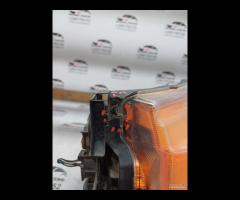 FARO FANALE ANTERIORE DX LAND ROVER DISCOVERY III - 23