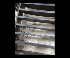 GRIGLIA ANTERIORE DESTRO BMW SERIE 1 E87 E87 LCI E - 23