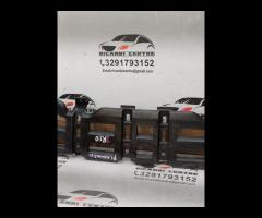 SUPPORTO/GRIGLIA INFERIORE PARAURTI ANTERIORE 2011