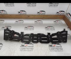 SUPPORTO/GRIGLIA INFERIORE PARAURTI ANTERIORE 2011 - 15