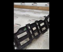 SUPPORTO/GRIGLIA INFERIORE PARAURTI ANTERIORE 2011 - 20