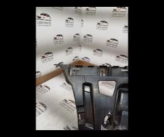 SUPPORTO PARAURTI POSTERIORE LATO SINISTRO 2016 BM
