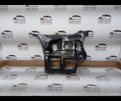 SUPPORTO PARAURTI POSTERIORE LATO SINISTRO 2010 BM