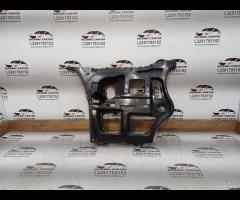 SUPPORTO PARAURTI POSTERIORE LATO SINISTRO 2010 BM