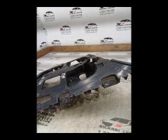 SUPPORTO PARAURTI POSTERIORE LATO SINISTRO 2010 BM - 15