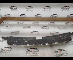 GRIGLIA ANTERIORE SUPERIORE CENTRALE/EMBLEMA CROMA - 17