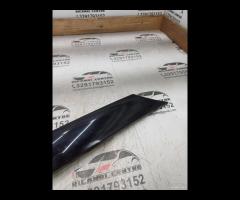 MODANATURA ANTERIORE ESTERNO SX PILASTRO A 2019 RA