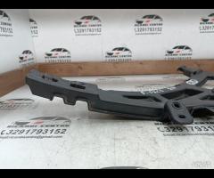 STAFFA SUPPORTO PARAURTI POSTERIORE RH DX 2018 JAG - 10