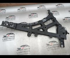 STAFFA SUPPORTO PARAURTI POSTERIORE RH DX 2018 JAG - 21