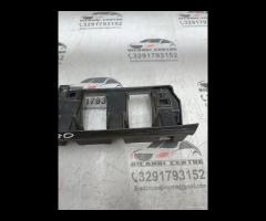 SUPPORTO CENTRALE PARAURTI POSTERIORE 2012 VOLVO C - 8