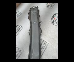 TRAVERSA ANTERIORE INFERIORE/SUPPORTO RADIATORE 20 - 22