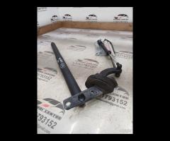 PISTONE PORTELLONE POSTERIORE DX+SUPPORTO 2010 MER - 12