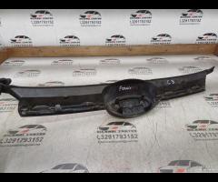 GRILGIA SUPERIORE MASCHERINA ANTERIORE CON EMBLEMA - 11