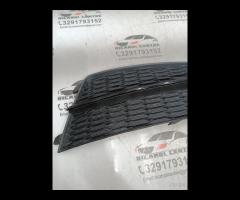 GRIGLIA PARAURTI FENDINEBBIA ANTERIORE DESTRA 2015 - 9