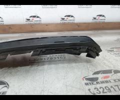 GRIGLIA PARAURTI FENDINEBBIA ANTERIORE DESTRA 2015 - 12