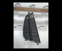 GRIGLIA PARAURTI FENDINEBBIA ANTERIORE DESTRA 2015 - 15