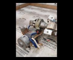 PIANTONE STERZO/BLOCCHETTO ACCENSIONE+CHIAVE 2011 - 11