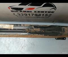 RINFORZO TRAVERSA PARAURTI SUPPORTO POSTERIORE AUD - 8