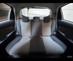 Toyota Yaris 1.5 hybrid - 12