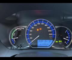 Toyota Yaris 1.5 hybrid - 15