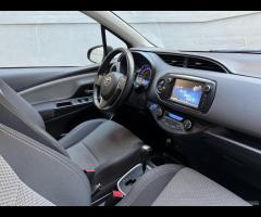 Toyota Yaris 1.5 hybrid - 20