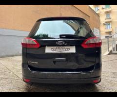 Ford C-Max 7 posti - 10