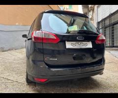 Ford C-Max 7 posti - 12