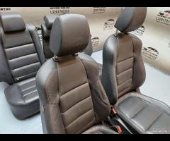 SET SEDILI IN PELLE NERA CUCITURA ROSSA MAZDA CX5 - 10