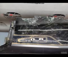 PARAFANGO POSTERIORE \\ LONGHERONE DESTRO SKODA KA