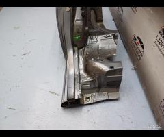 PARAFANGO POSTERIORE \\ LONGHERONE DESTRO SKODA KA - 17