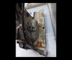 PARAFANGO POSTERIORE \\ LONGHERONE SINISTRO NISSAN - 19